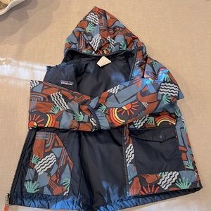 PATAGONIA REVERSIBLE PUFF-BALL JACKET, 5T